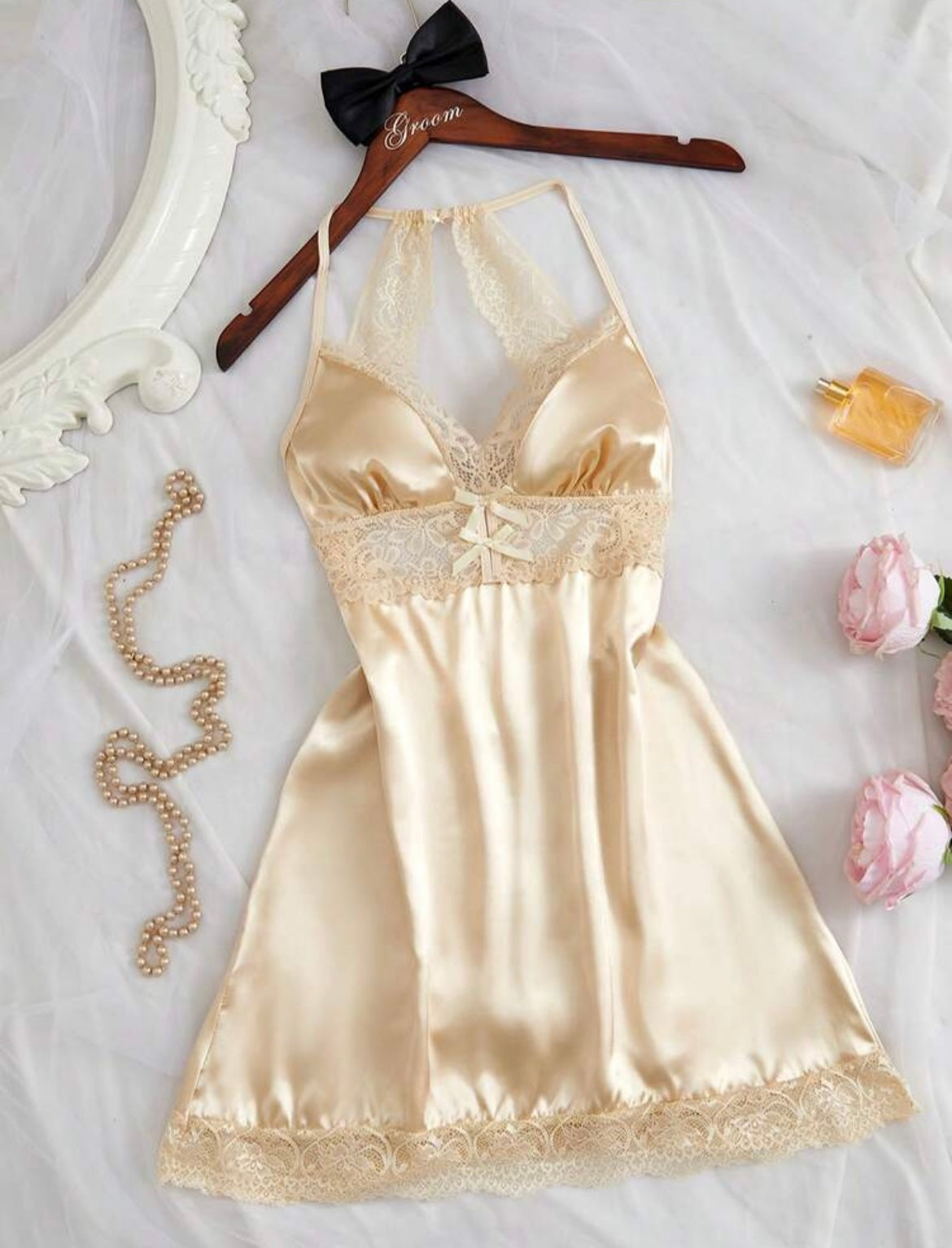 Champagne backless sleepwear