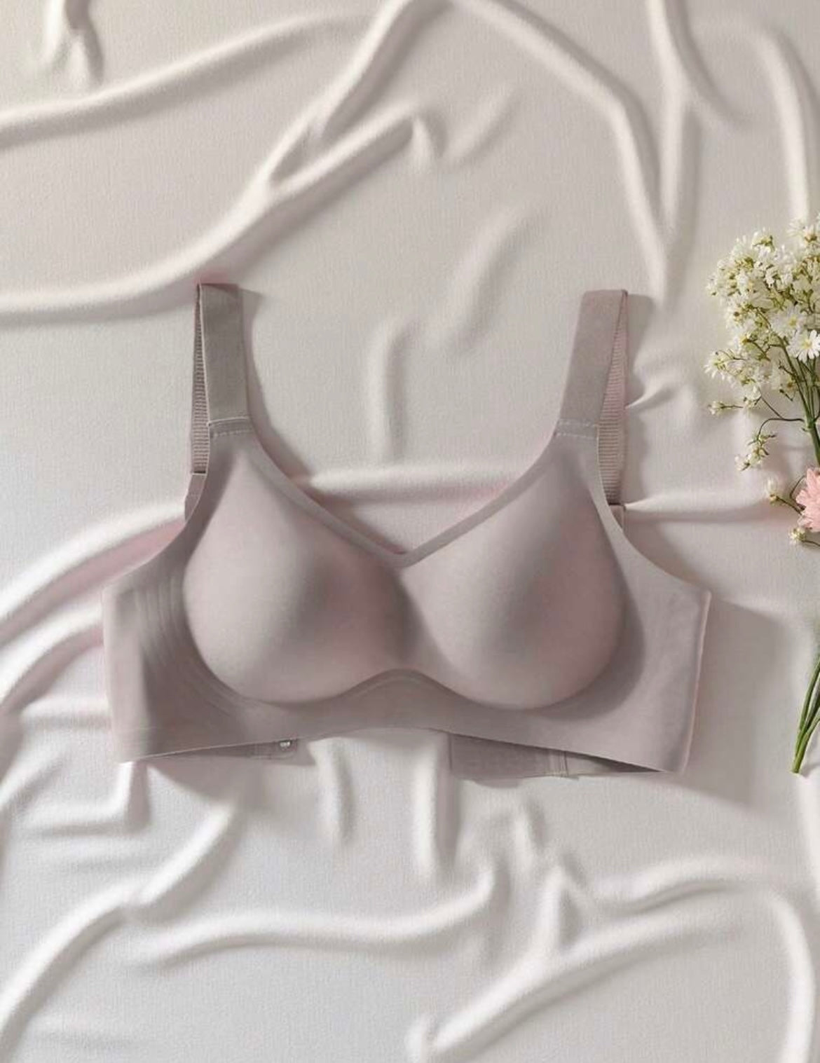 Seamless bra