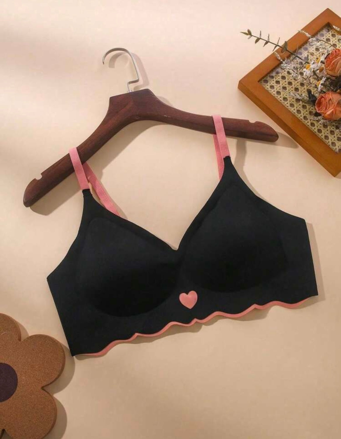 Comfortable sports lingerie