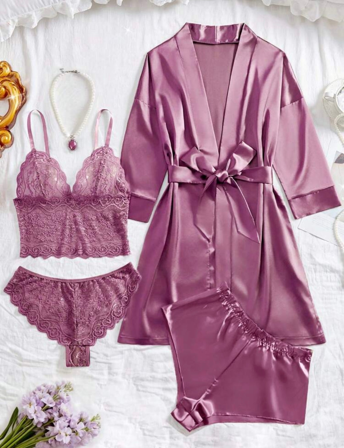 Honeymoon pack